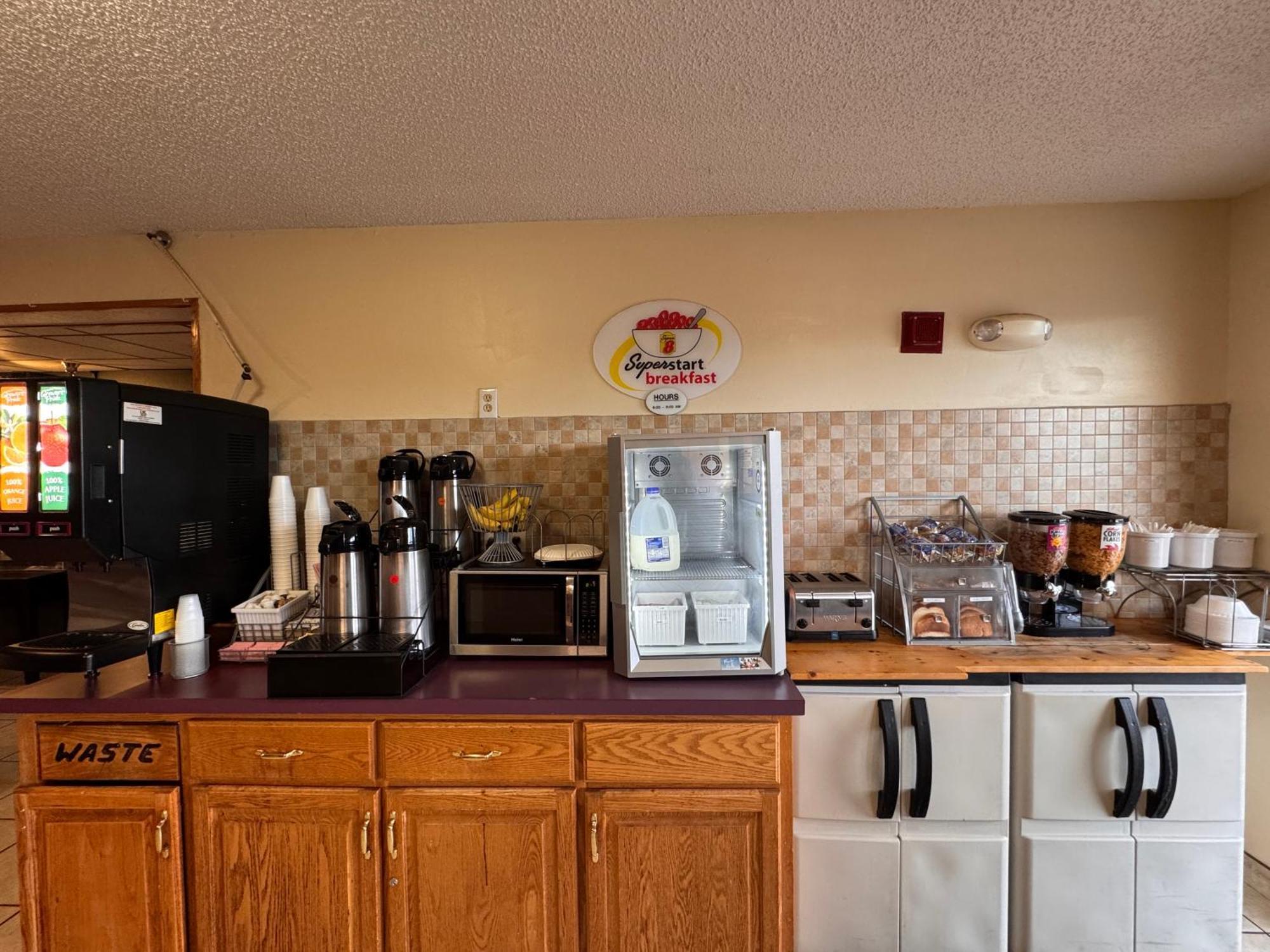 Super 8 By Wyndham Appomattox Va Otel Dış mekan fotoğraf