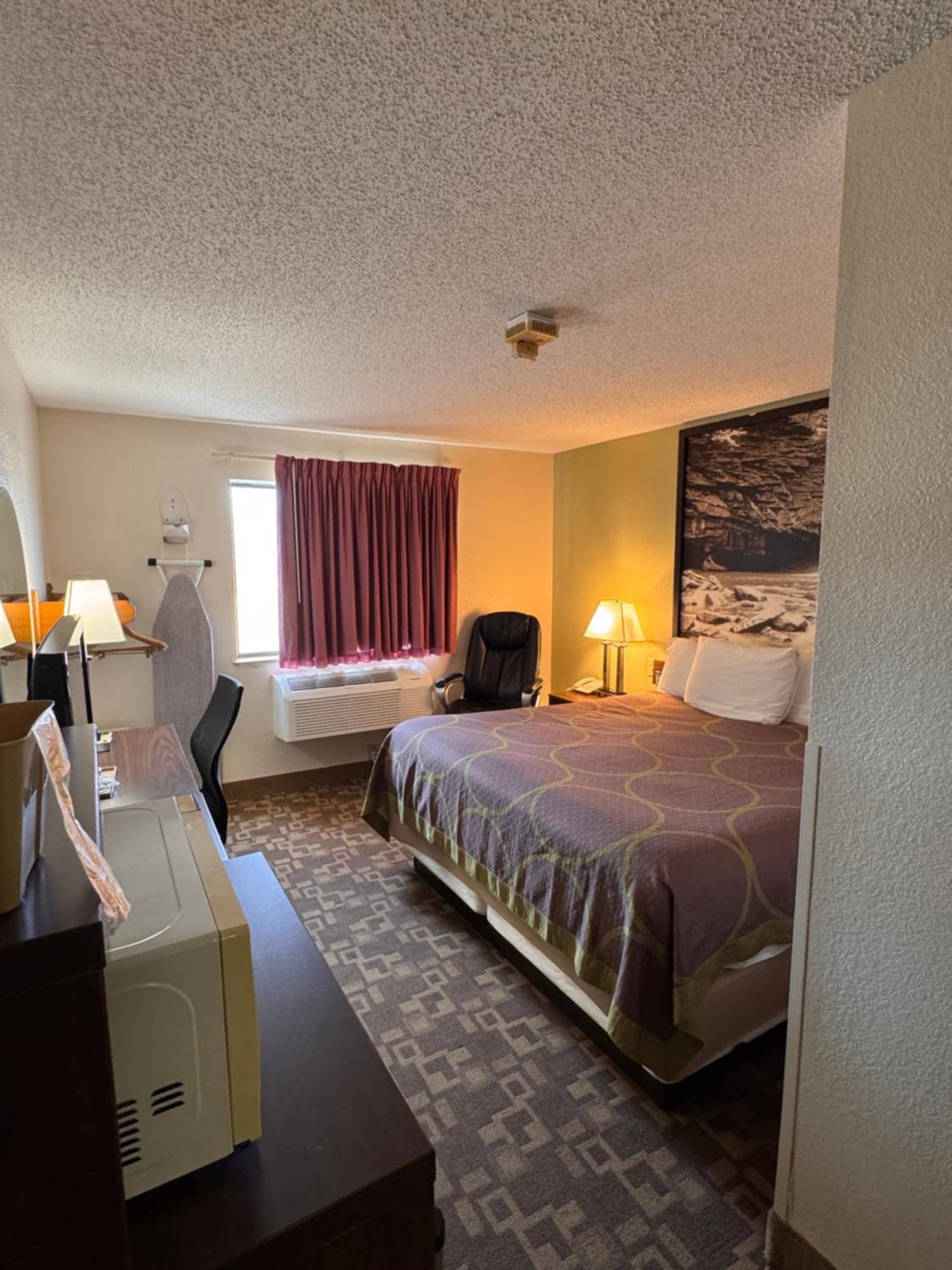 Super 8 By Wyndham Appomattox Va Otel Dış mekan fotoğraf